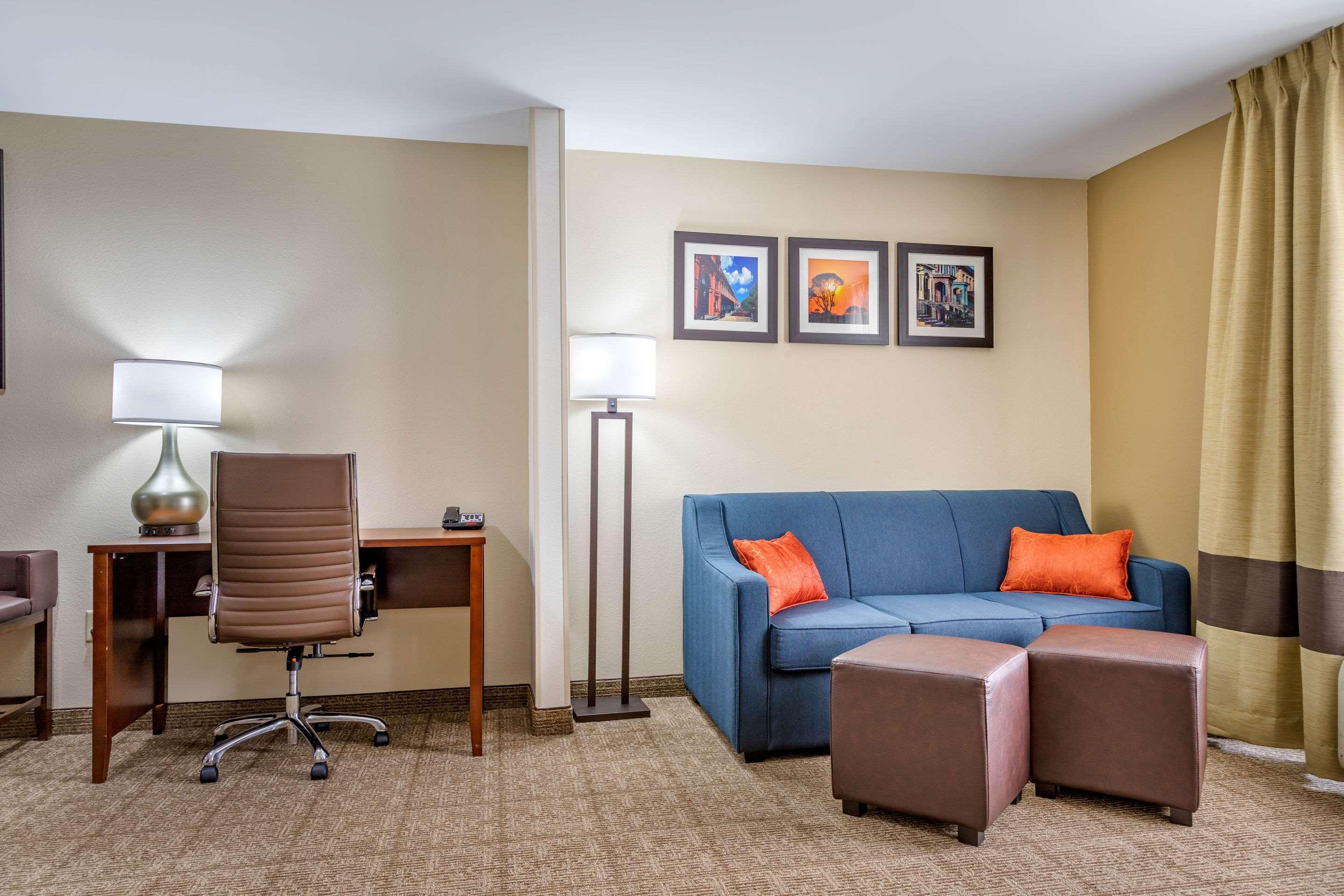 Comfort Suites Savannah Gateway I-95 Джорджтаун Экстерьер фото