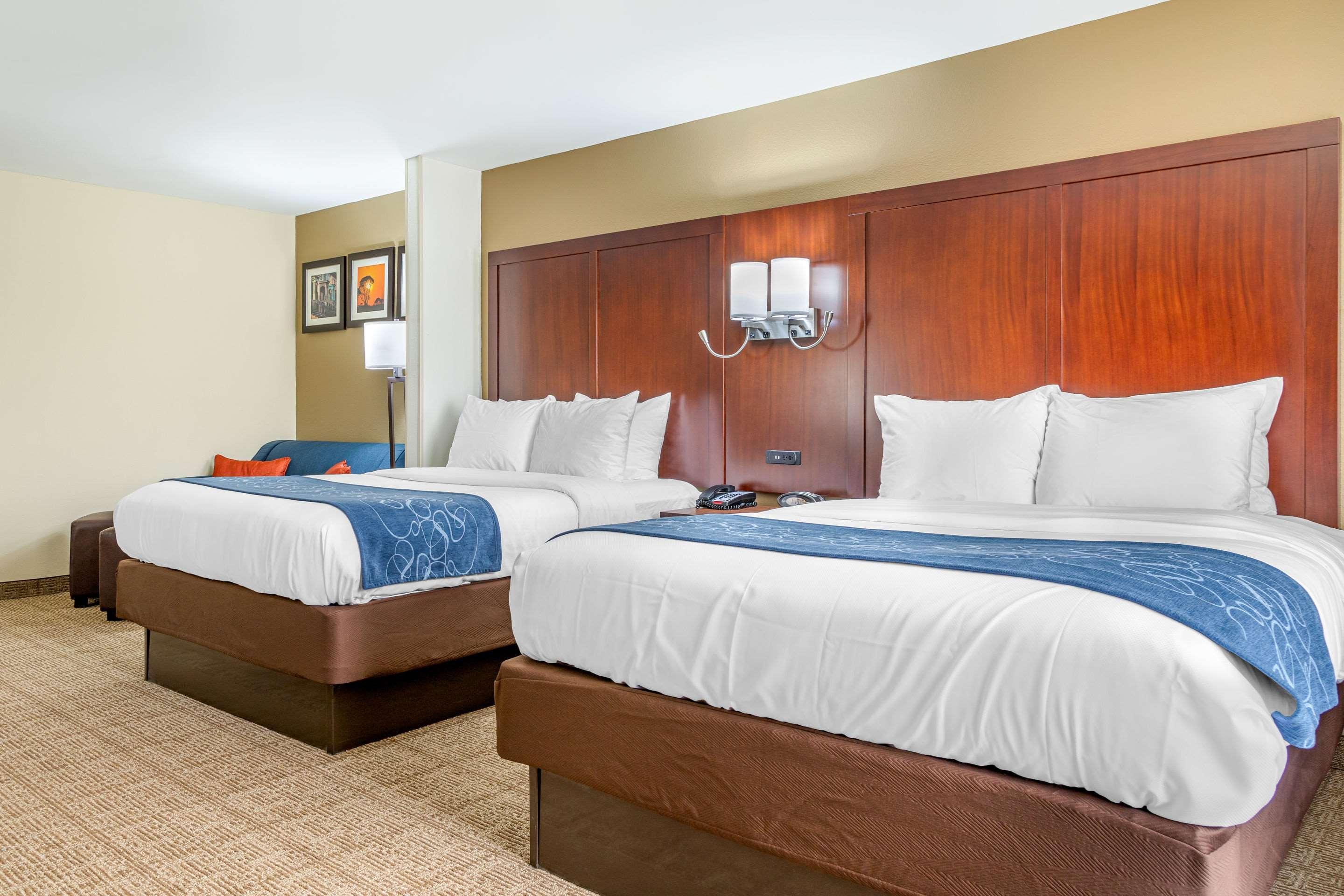 Comfort Suites Savannah Gateway I-95 Джорджтаун Экстерьер фото