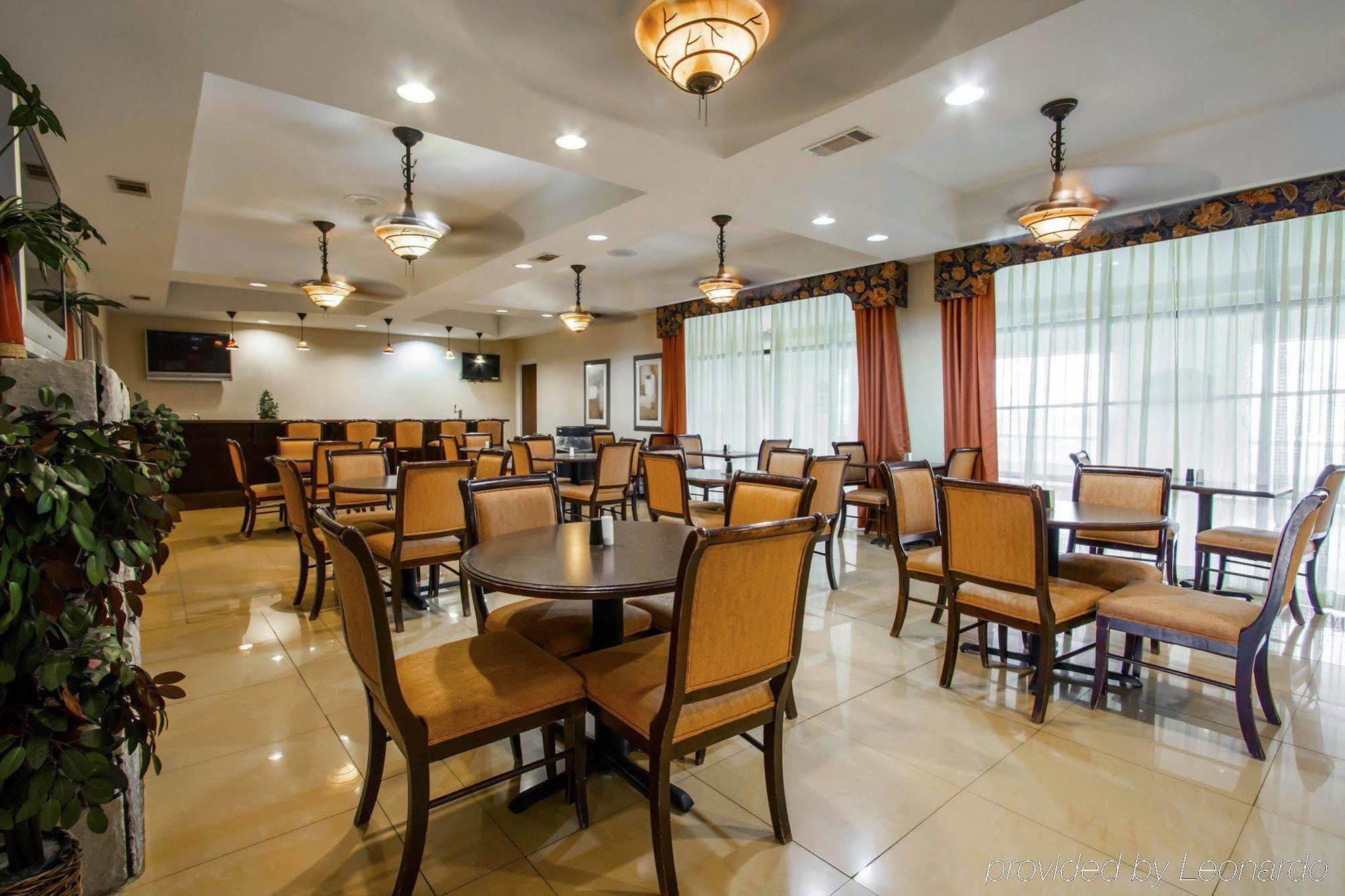 Comfort Suites Savannah Gateway I-95 Джорджтаун Экстерьер фото